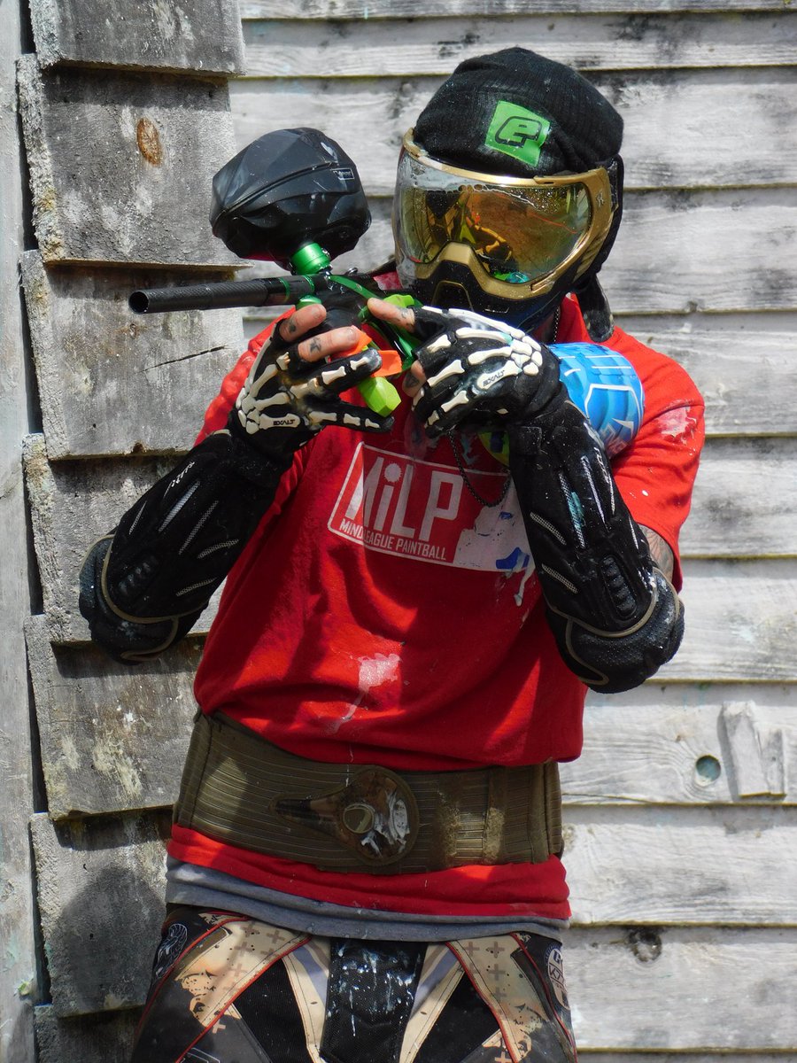 TCOPaintball's tweet photo. At the Monty Python game, we ran into this guy all day long.  He's got skills!  (And a sweet #LV1)
#Paintball #scenariopaintball
#planeteclipse https://t.co/pW6swODRSu