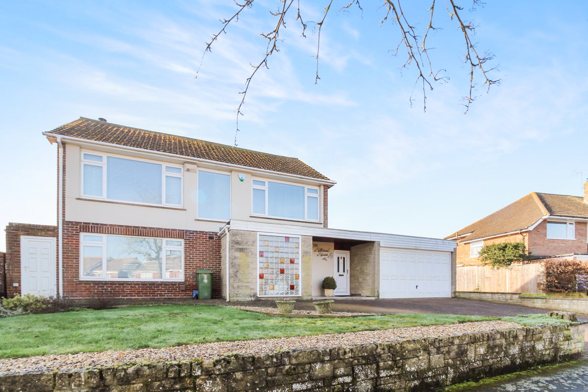 Richard James tweet media