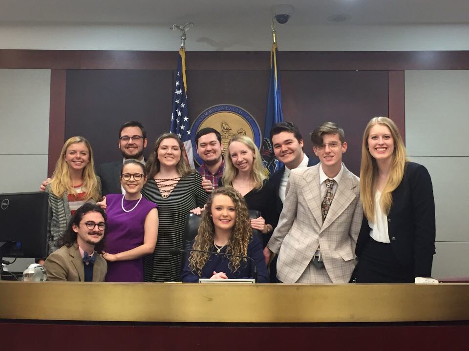 RhodesMockTrial's tweet photo. The Champions of the Temple Beasley Division and the @AMTAMockTrial National Runners-Up, @RhodesCollege Team 872!!! We could not be more proud of these incredible students, amazing competitors, and All Americans!!! With this amazing weekend, the #RhodetoPhilly is done!! #Congrats https://t.co/1Zb2ubtcDx