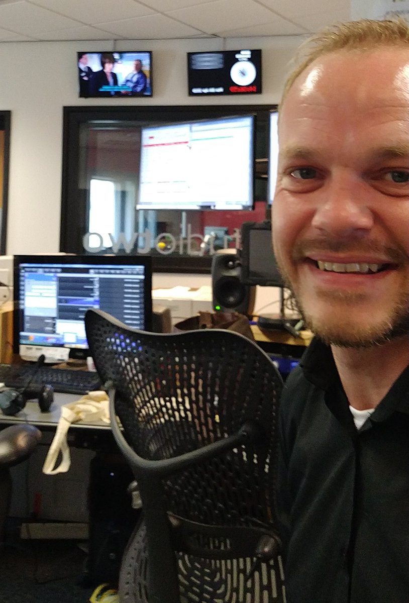 InvisibleAndy's tweet photo. In the studio @BBCSussex for the afternoon paper review! So much fun and such a lovely idea. Huge thanks to @AllisonFerns1 and Olly for having me on to talk about some issues of the day and #wheelgifts Looking forward to next time! https://t.co/zA1zclEX85