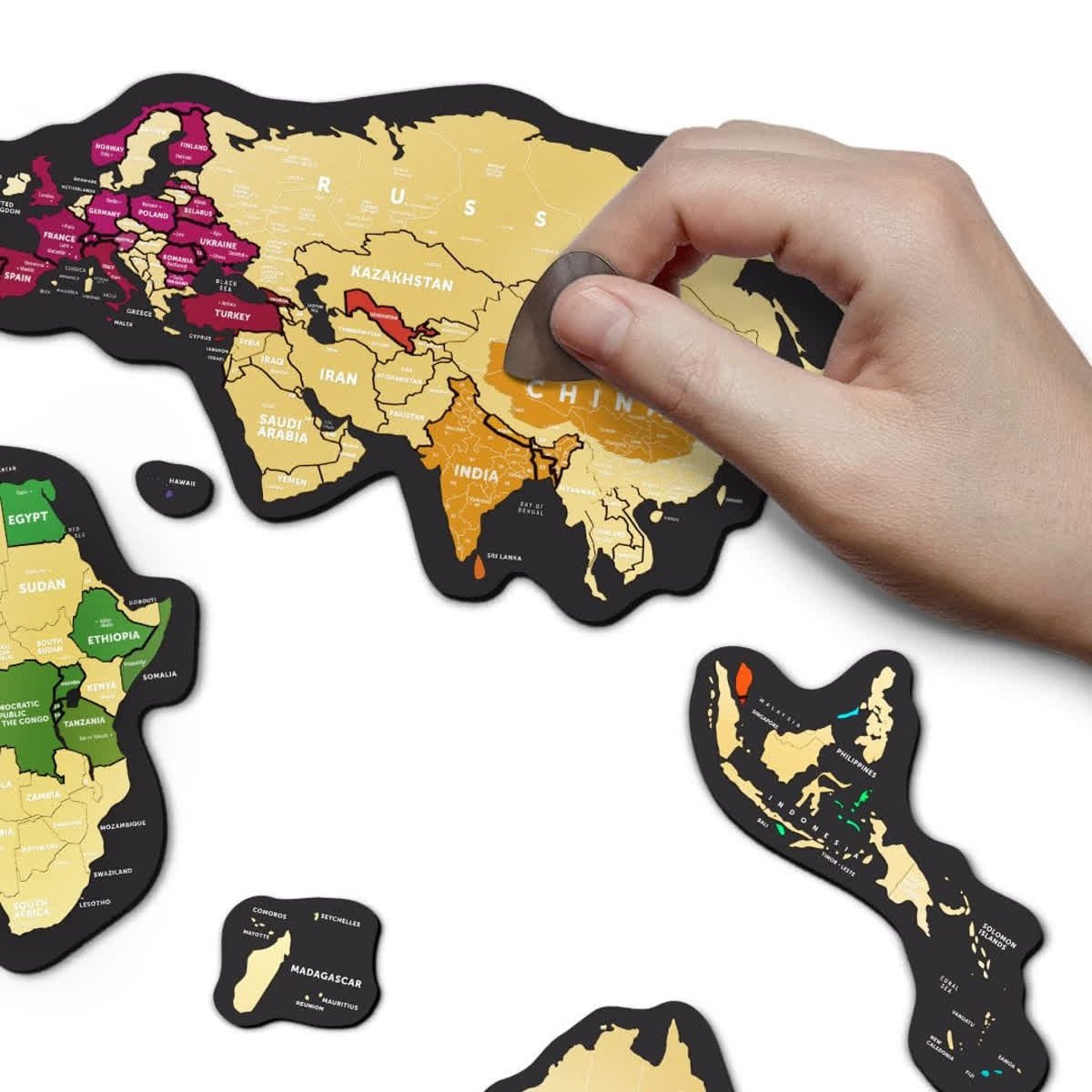 SKRATKZ's tweet image. Stylish Scratch Magnetic #Map of the World📍

#skratkz #traveljournal #travelgear #travel #gift