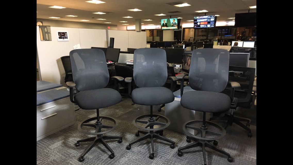 arkimbrough's tweet photo. #ThreeChairs on #Fox2 has come back for more episodes on the @FOX2News #FacebookLive page! Keep the conversation going!! #dweeting @Fox2AssistantND @jaydillo https://t.co/2bIfY1izM5