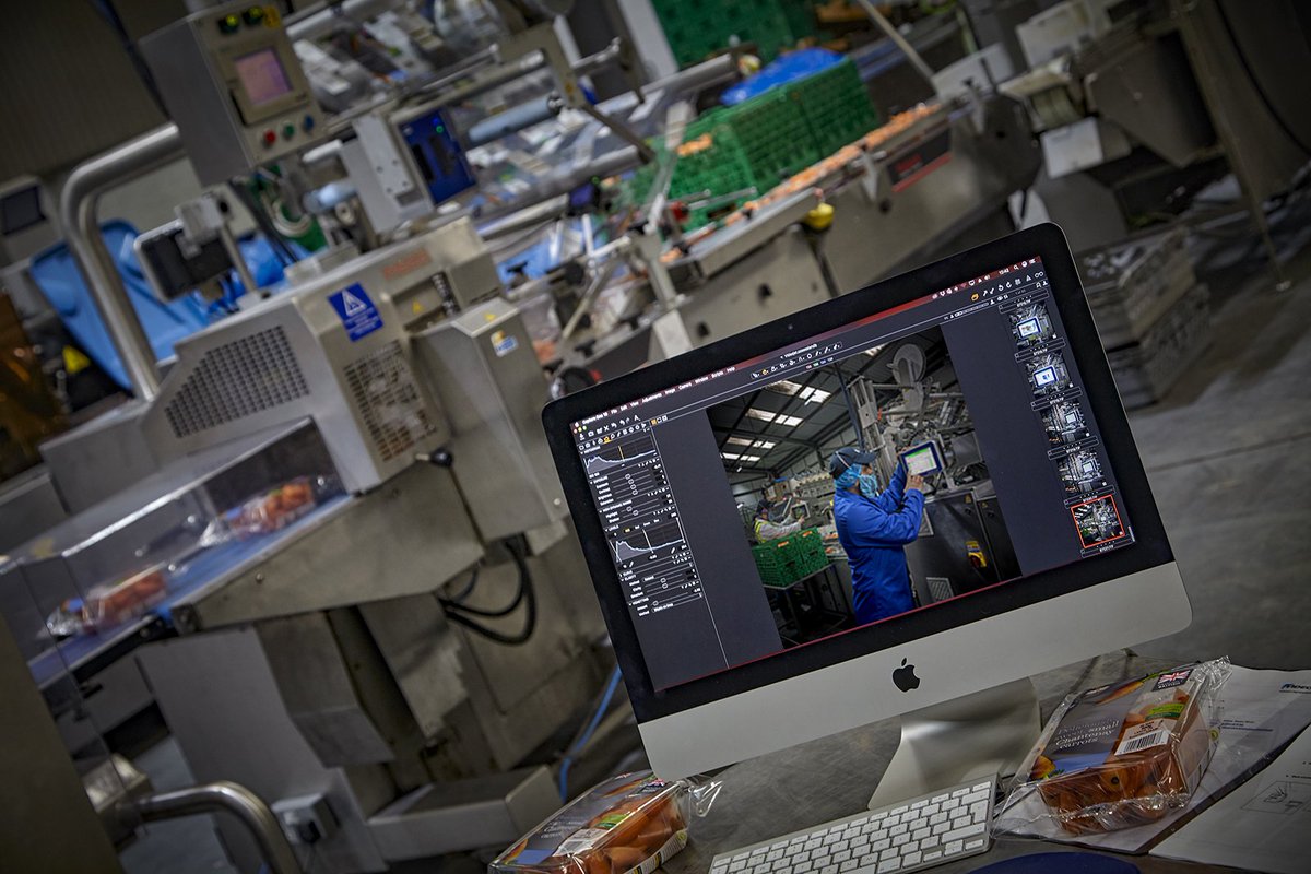 Another sucsessfull shoot for <a href="/VideojetUK/">Videojet UK</a> at <a href="/HuntapacProduce/">Huntapac Produce 🥕</a> Preston completed, staff there are the most obliging people,to help
you achieve your aims, and could not be done without their help, thankyou