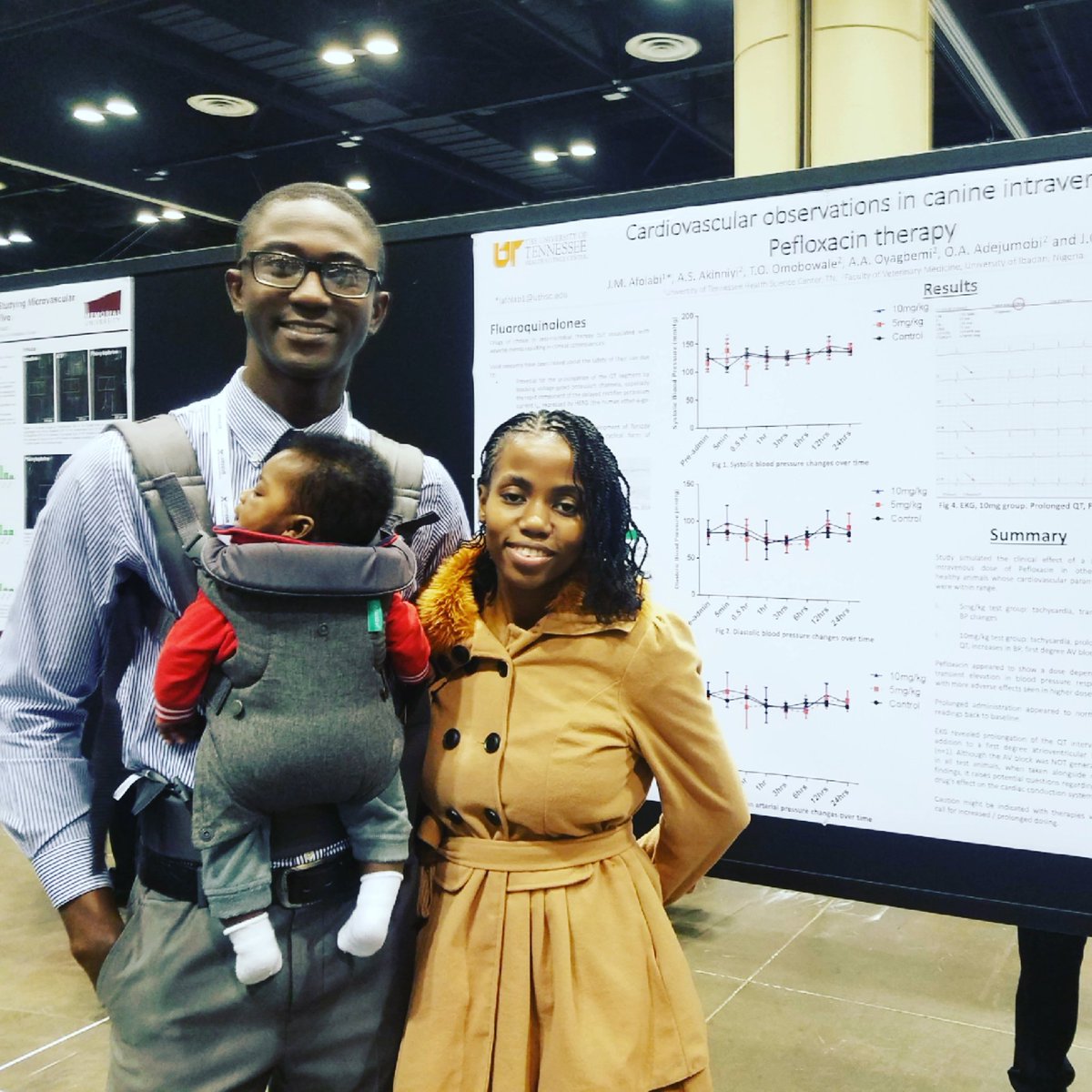 Dr_Andrisse's tweet photo. This is Science @expbio @APSPhysiology @APSEducation #Expbio #ExpBio2019 #EBNetworking #DiversityInSTEM #ParentingInSTEM
Over 10,000 scientist and many nobel laureates at Experimental Biology but here is my #ScienceMVP https://t.co/yQAusQWyTm