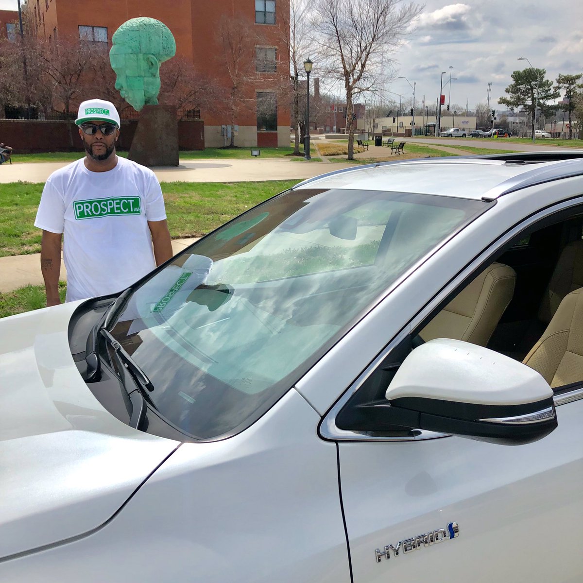 sedwardskc's tweet photo. SUPPORT KC
Congrats @thepopperkc!
#ToyotaEnTOURage #ElevateEntrepreneurs #LetsGoPlaces #Highlander #KansasCity #WalterEdwin #ThePopper https://t.co/rc6SN0TLkN