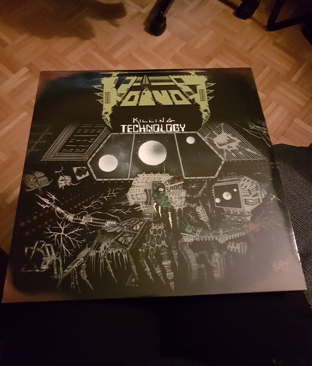 TheMetalheadBox's tweet photo. Now spinning VOIVOD Killing Technology! A masterpiece from one of Canada's greatest Metal bands. A hostile Thrashing punk Sci-Fi classic that has stood the test of time for 30 yrs! 🇨🇦🤘#voivod #killingtechnology #thrashmetal #punk #thrashpunk #metal #themetalheadbox #noiserecords https://t.co/9RtZ56W3xU
