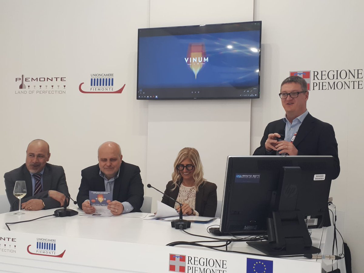 VINUM ALBA tweet media