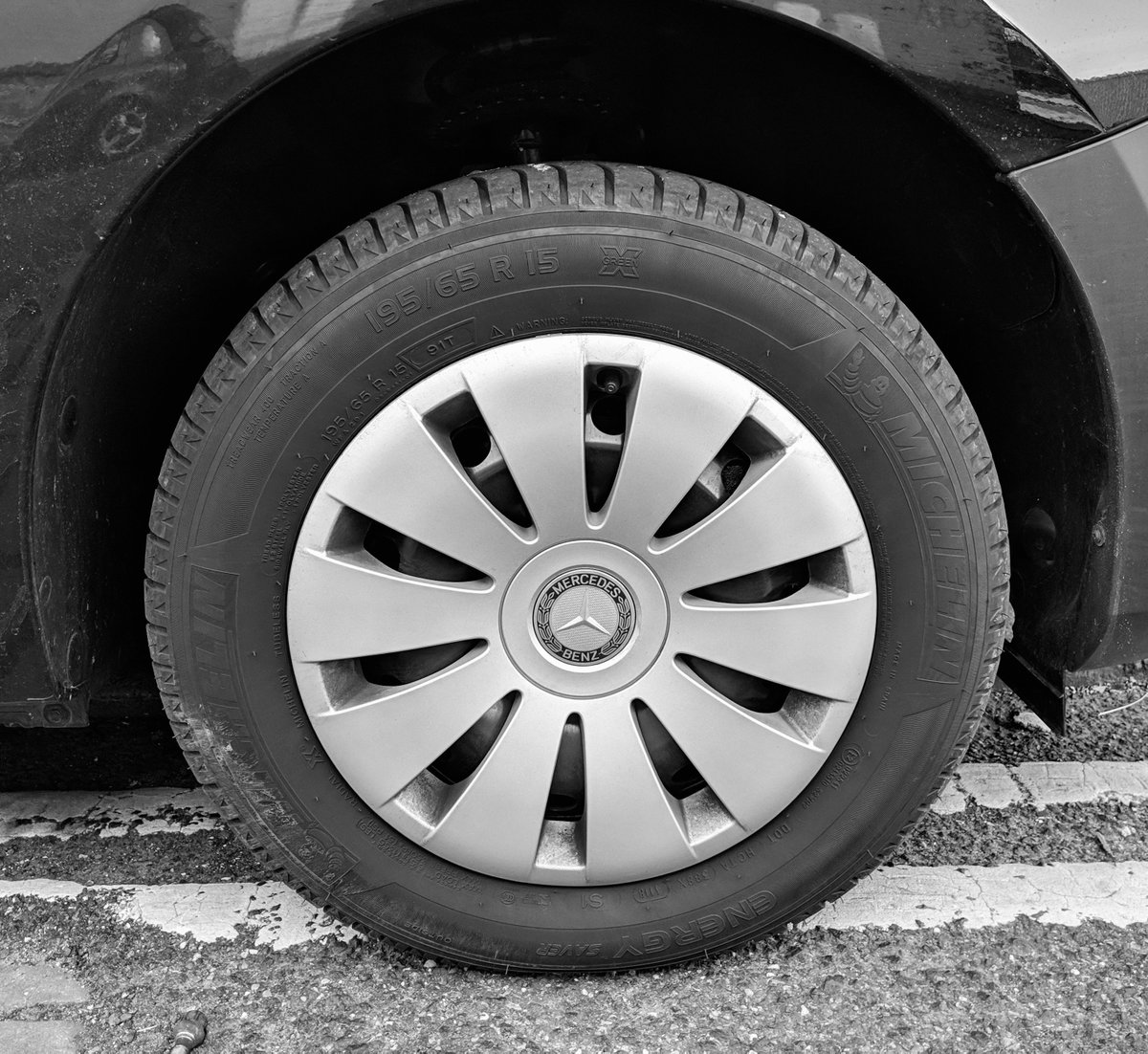 AutoSportMobile's tweet photo. Autosport Direct, 200 St George's Road, Bolton, BL1 2PH, our website 🌐 at https://t.co/N9angCqN3u or call ☎️ on 01204-397177.

⭐ Alloy wheels
⭐ New &amp; part worn tyres
⭐ Alloy wheel refurbishment
⭐ Alloy wheel rim protectors
⭐ Nuts &amp; bolts
⭐ Spigot Rings
⭐ Centre Caps.. https://t.co/aboSmZCNTe