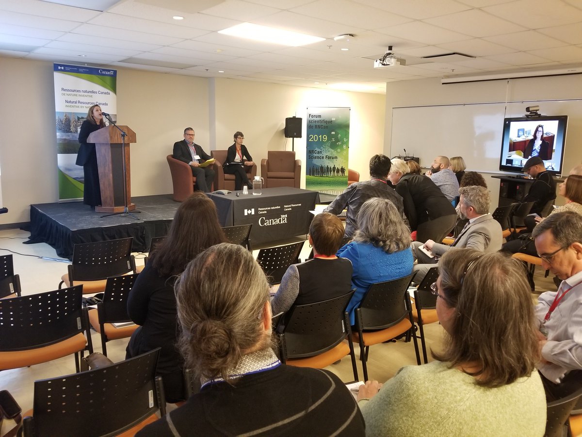 DLEKirkwood's tweet photo. Coup d'envoi, à Québec, de notre forum "Assurer des preuves solides" avec la SM @Christyne_T et les SMAs @Glenn_A_Mason, @FDR_CleanEnergy et Mary-Luisa Kapelus. C'est le 2e forum de discussion de @RNCan organisé dans le pays entre nos scientifiques et experts politiques ! https://t.co/b9RCDbT709