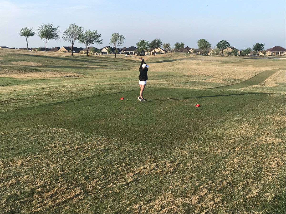 ArgyleEagleGolf's tweet photo. Elly tees off at the 8-4A District Tournament https://t.co/KfbZrSQKuv