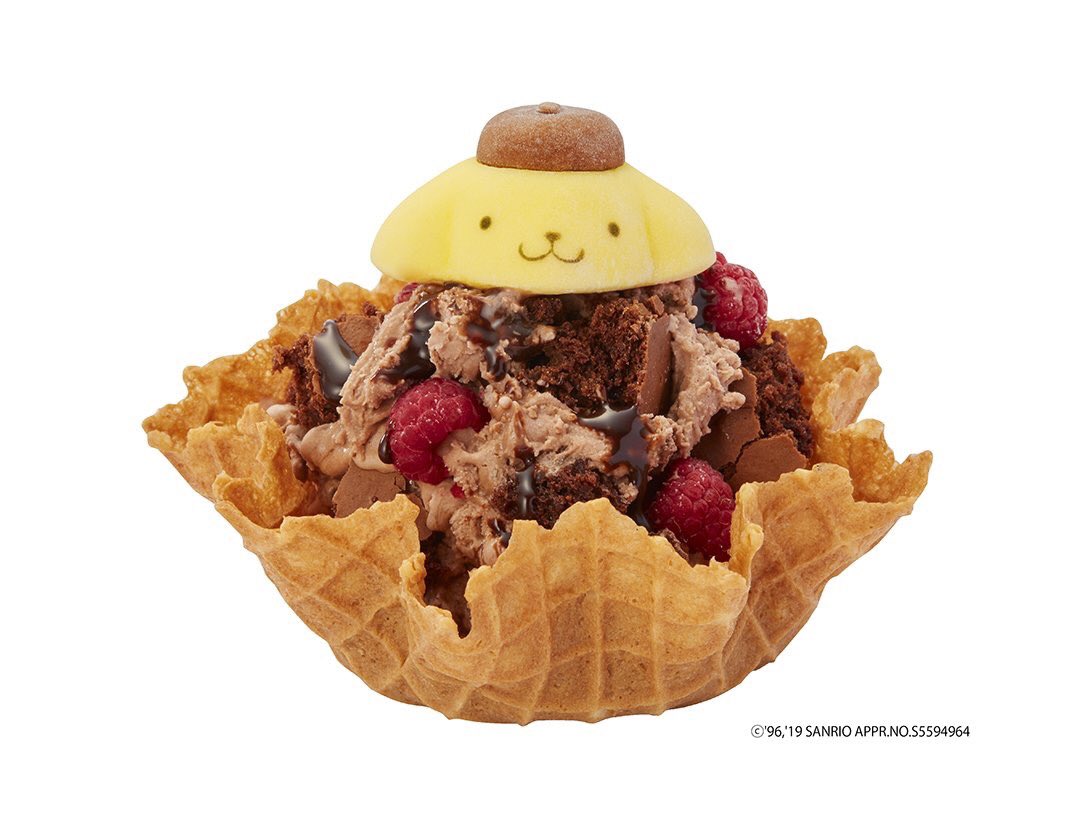 sweetroad5's tweet photo. 本日４月８日よりコールドストーンから、「ポムポムプリン」をモチーフにした『ポムポムプリンのプリーミープリン』と『ポムポムプリンのチョコレートヤミーベリー帽』が新発売されました✨ https://t.co/zeoM5GxifV