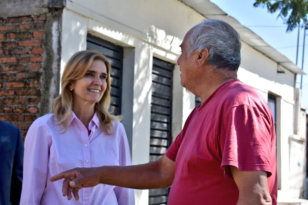 Silvia Elías de Pérez tweet media