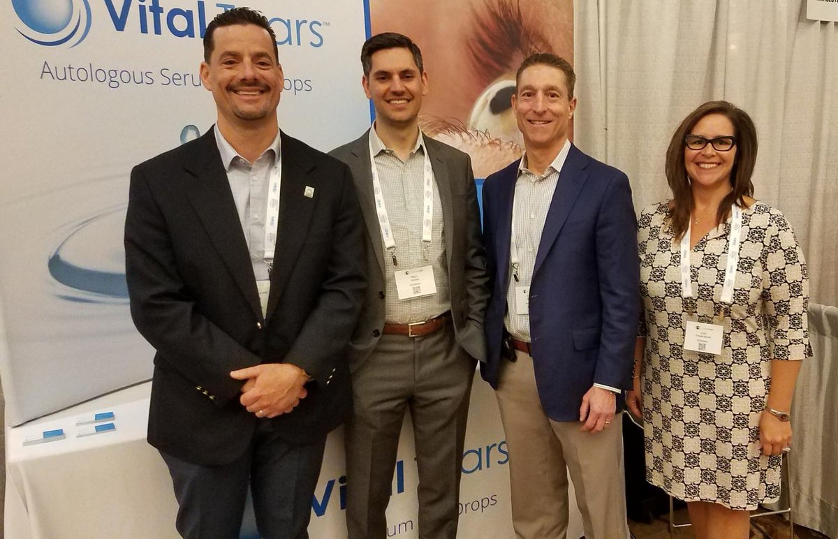 vitaltearsorg's tweet photo. Great to see #dryeye expert Gregg Berdy MD of @OpAssociates at @cornea360!  Appreciate his @vitaltears support!  #CedarsAspens #CorneaSociety #Apex #cornea #ophthalmology @LynnForestSmith @PatrickGore10 #arizona #scottsdale https://t.co/myCiXc9AMC