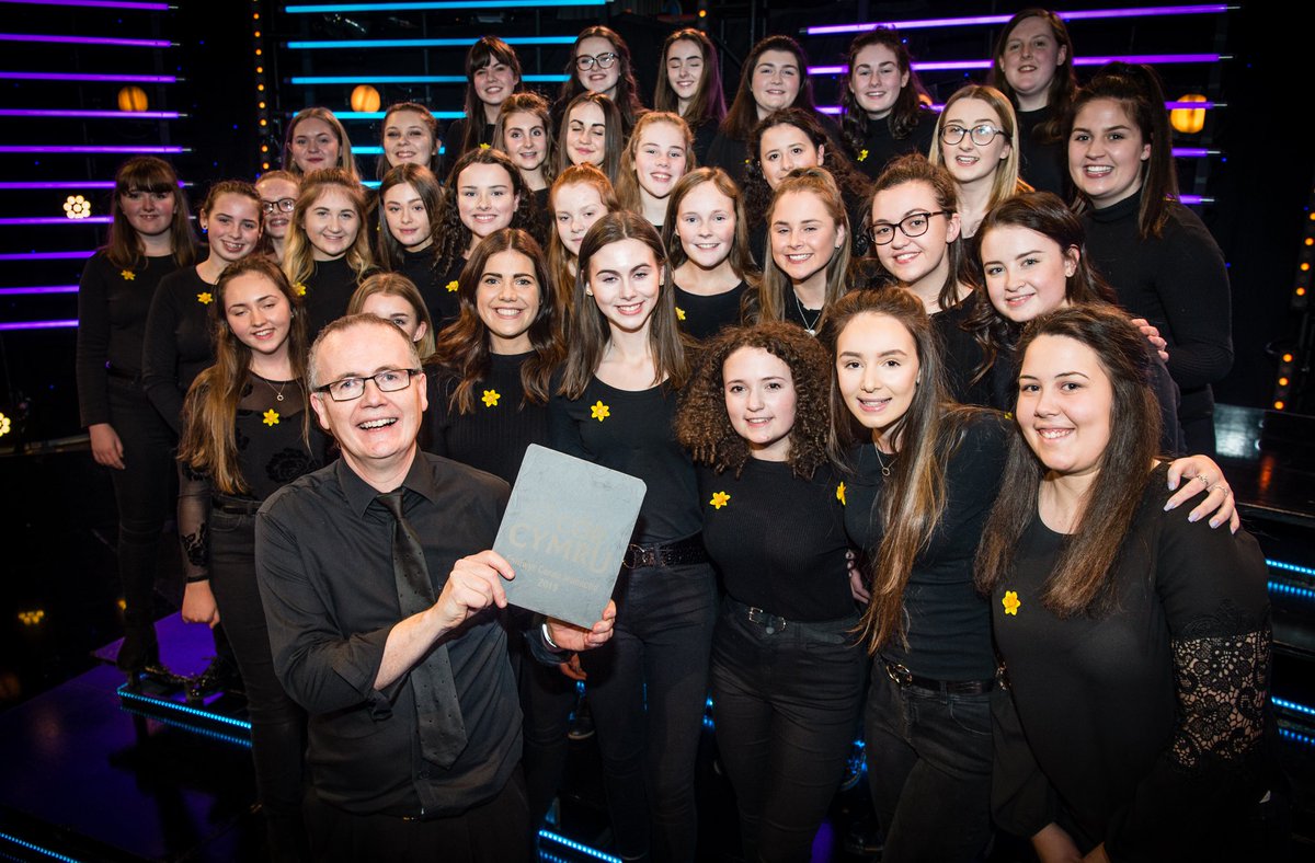 ywasgS4Cpress's tweet photo. Ysgol Gerdd Ceredigion yn ennill Côr Cymru 2019 ac yn mynd i'r Eurovision
https://t.co/x8PTvxixjP

Ysgol Gerdd Ceredigion wins prestigious #S4C choir @cor_cymru competition to earn #Eurovision glory bid
https://t.co/aZvpGuZzVi https://t.co/coMoc2v8Vv