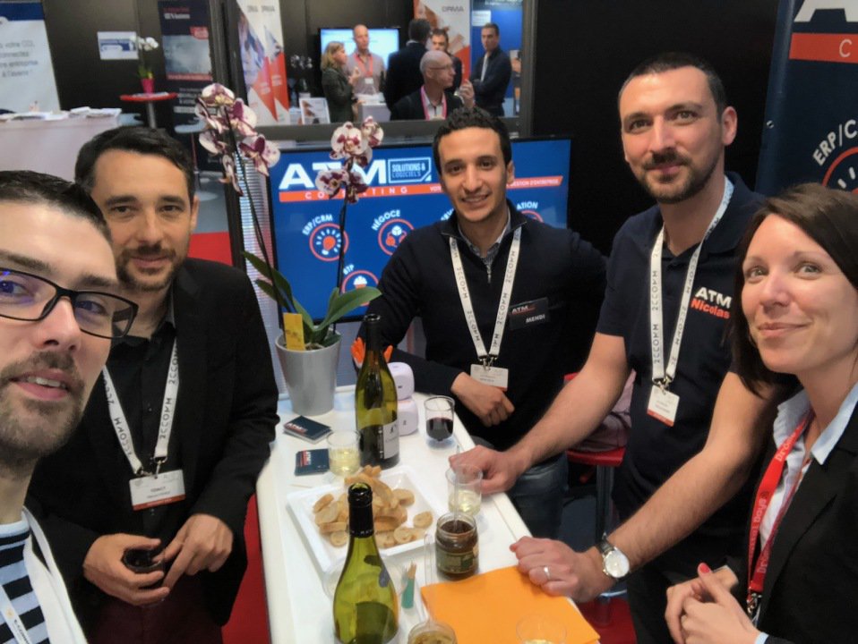 atm_consulting's tweet photo. Un grand merci à @kyxar avec qui nous avons organisé notre stand au #DromeDigitalDays. 😁

On est toujours plus #efficace quand on #mutualise nos efforts. 👏 https://t.co/uZdQgO3xjd