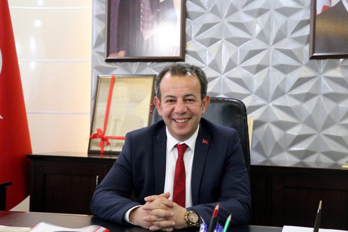 Resmi Twitter'da görüntüle