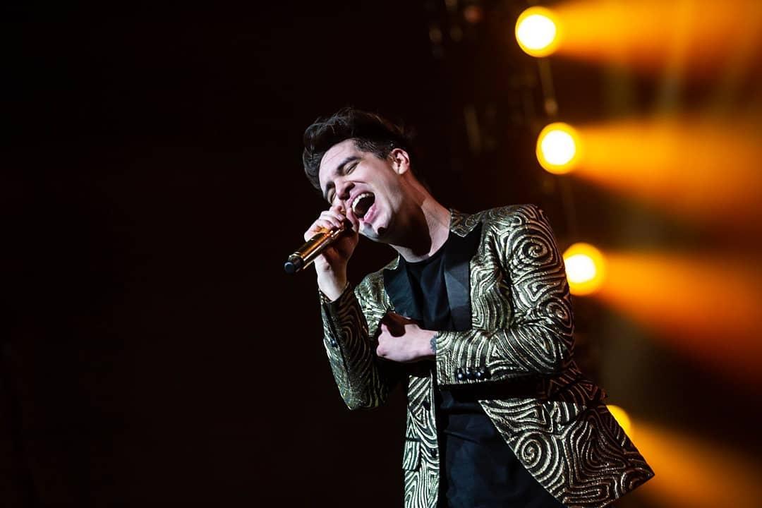patd_arg's tweet photo. #DOABTour vs #PrayForTheWickedTour https://t.co/m85oWOYpuP