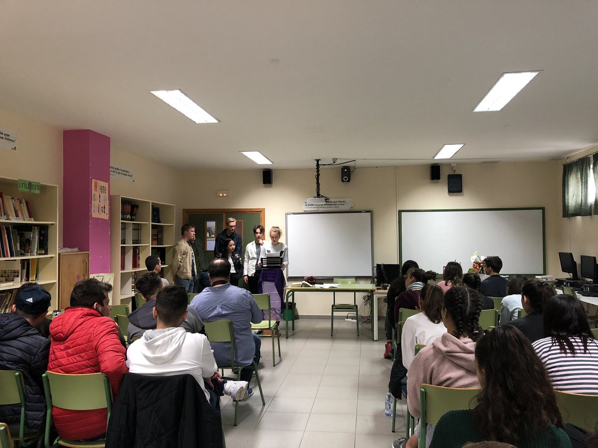 Primer día de acogida a nuestros socios europeos del proyecto #ErasmusPlus “Young entrepreneurs: the future of Europe”! Nos espera una semana llena de trabajo, aprendizajes y experiencias! #InternacionalizacionEducacion <a href="/ECIE_gobcan/">ECIE GobCan</a> <a href="/OPEECanarias/">OPEEC</a> <a href="/sepiegob/">SEPIE</a>