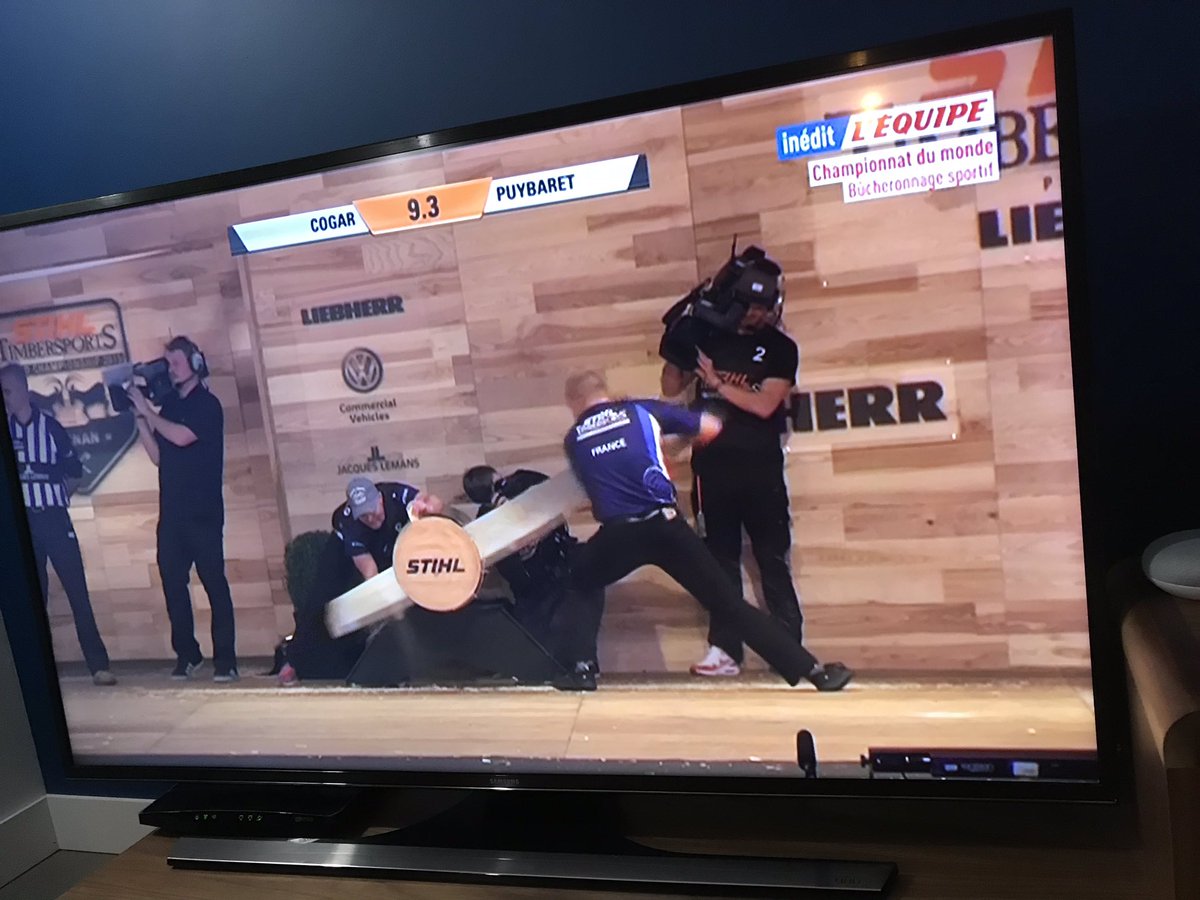 FeeLiiX51's tweet photo. 🤔🤔Championnat du Monde de « Bucheronnage Sportif ».... Mouais.....Bon ok!! 👍👍😂😜 #WhyNot #Stihl https://t.co/1qg3Pbqm2u