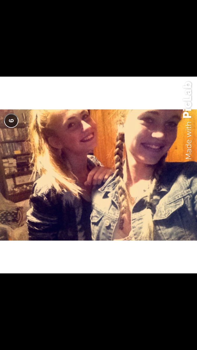Celiia Un Joyeux Anniversaire Ma Belle Sayer Enfin La Majorite Je Te Souhaite De Passe La Plus Belle Fete Pour Cette Occasion Je Te Soule Tous Le Bonheur Du Monde