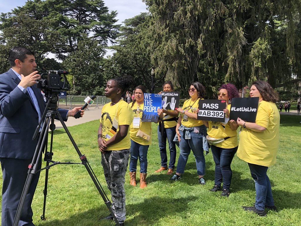 ACLU_CalAction's tweet image. Thank you, Ciara Hamilton for advocating strongly for #AB392 #LetUsLive at #ACLUcon. 

Every day that goes by without #CALeg addressing police shootings is potentially another day that a family will have to mourn the unnecessary death of a loved one. #DianteYarber #RestInPower