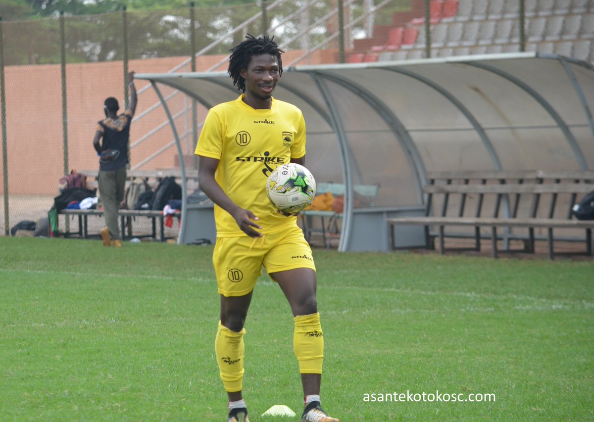 AsanteKotoko_SC's tweet photo. We have agreed to open negotiations with Zesco United for players, @Yacoubasongne1 and Emmanuel Gyamfi.
#AKSC https://t.co/ZZgoKTHP0H