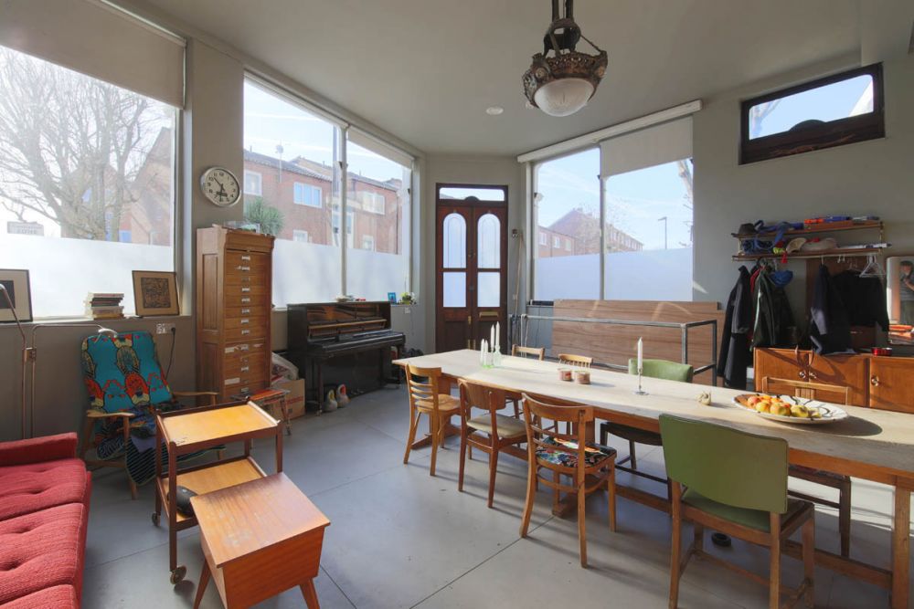 LocalityLtd's tweet image. Apartment in a former pub (Shoreditch, London) Available for film &amp;amp; photography location hire: bit.ly/2OP1pIA #filmmaking #locationscout #location