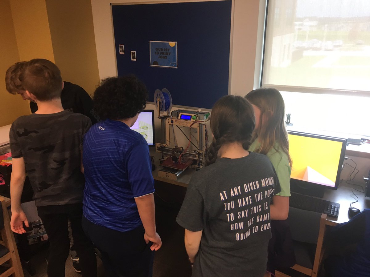 DougWickham's tweet photo. Thank you Mrs Sloss and Mrs McGee for bringing your @BruinsBMS classes to @BburgHSBruins to learn about 3-D printing. I had a great time with them! Thank you Mrs Christle @BburgHSLibrary for showing us a YouTube of your favorite printer...the chocobot! #techgagement #techsauce https://t.co/sGGhvyfi40