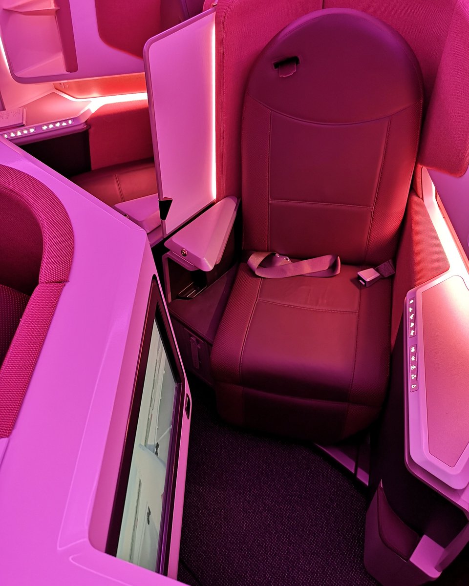 Here it is: the new Upper Class seat, set to launch aboard <a href="/VirginAtlantic/">virginatlantic</a>'s forthcoming A350 aircraft later this year. It does the first route will be London-New York #avgeek #luxurytravel