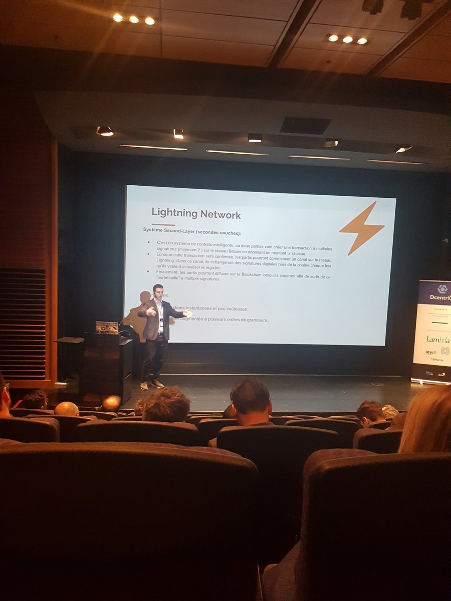 Great presentation by <a href="/CepnikMaciej/">Maciej Cepnik 🇵🇱 🇲🇽 🇨🇦</a> at <a href="/dcentriq/">DcentriQ</a> conference in Quebec City about the future of #Bitcoin regarding lightning, schnorr, coinjoin, taproot, sidechains and the importance of running a node! 

<a href="/veriphibtc/">Veriphi</a> is out here to meet demand! 😎