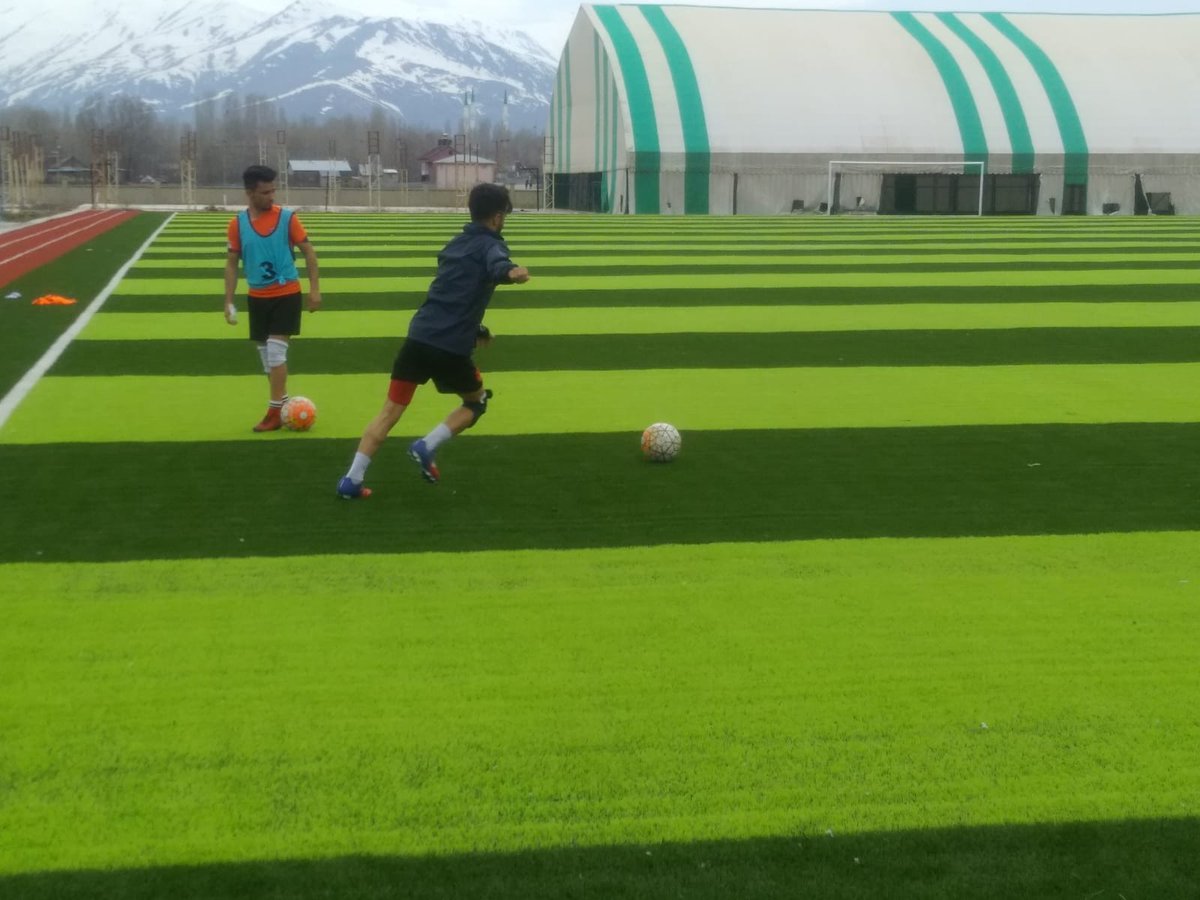 MusKYGM's tweet photo. KYK İllerarası Futbol Turnuvasında İl Müdürlüğümüzü temsil edecek öğrencilerimiz çalışmalarına devam ediyor.
#BenimYurdumKYK https://t.co/RS9bx67Fnv