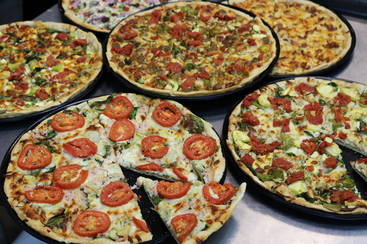 Slice to meat you, <a href="/USPizzaCo/">US Pizza</a>! 🍕 Get excited, pizza fans. They're scheduled to open in Springdale THIS MONTH! Stay tuned for updates. #ExploreSpringdale