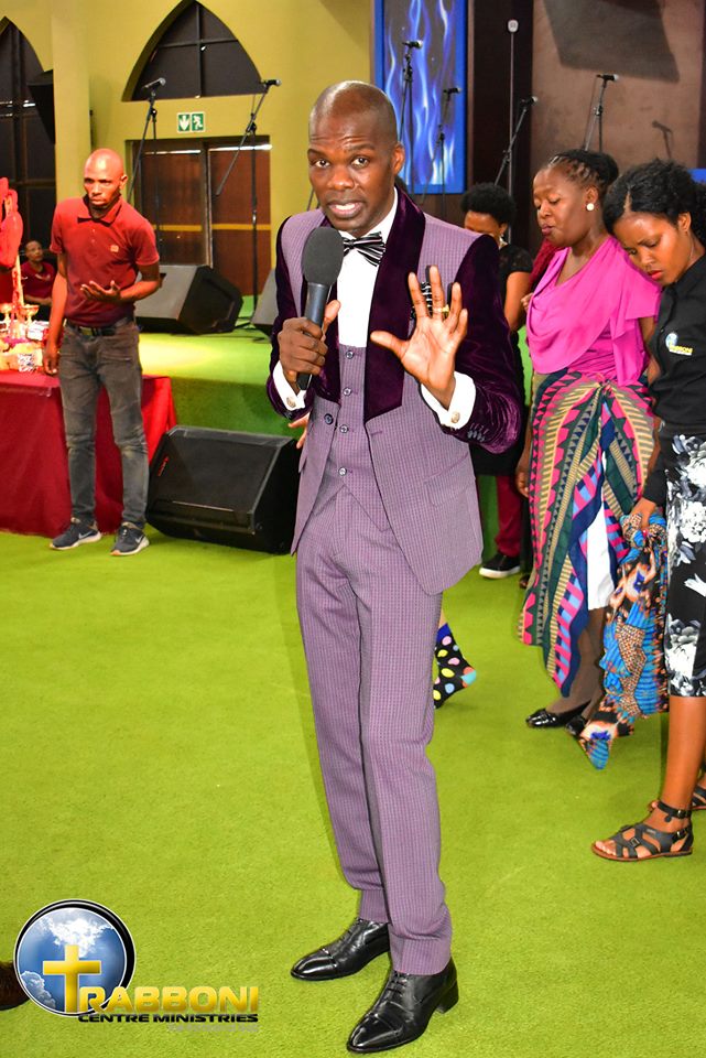 IAmLesegoDaniel's tweet photo. #TheWord [YOU ARE A PRIEST FOREVER]: When Nicodemus came to Jesus in [John 3:1-2] he said, “Teacher we know you are from above for no one can do the things that you do, it shows that you are from God.” Read on: https://t.co/2PHtmK1lh3 #DwellOnTheWord
#TheMessiahEffect! https://t.co/KVrkI2eOJY