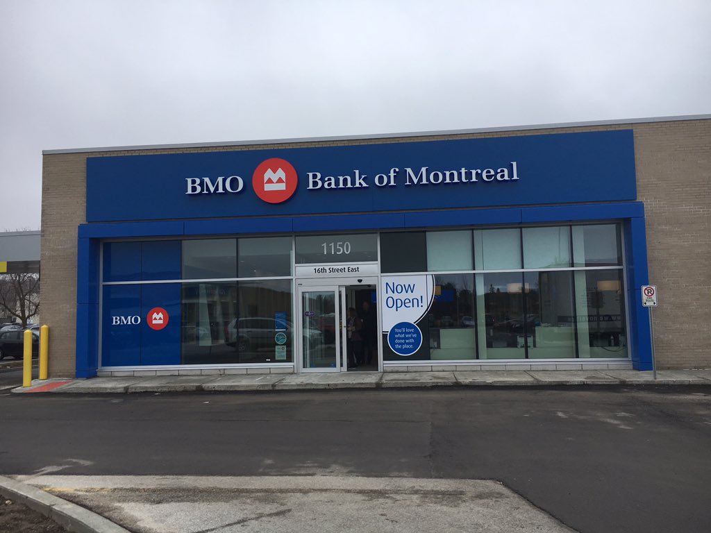 cheri_knott's tweet photo. Drop in and see us in our new BMO location at 1150 16th St. Owen Sound. @BarkerMerz ,@DaveDuval5 ,@davidj_blyth ,@cindydudleybmo https://t.co/hmLDaFjXWQ