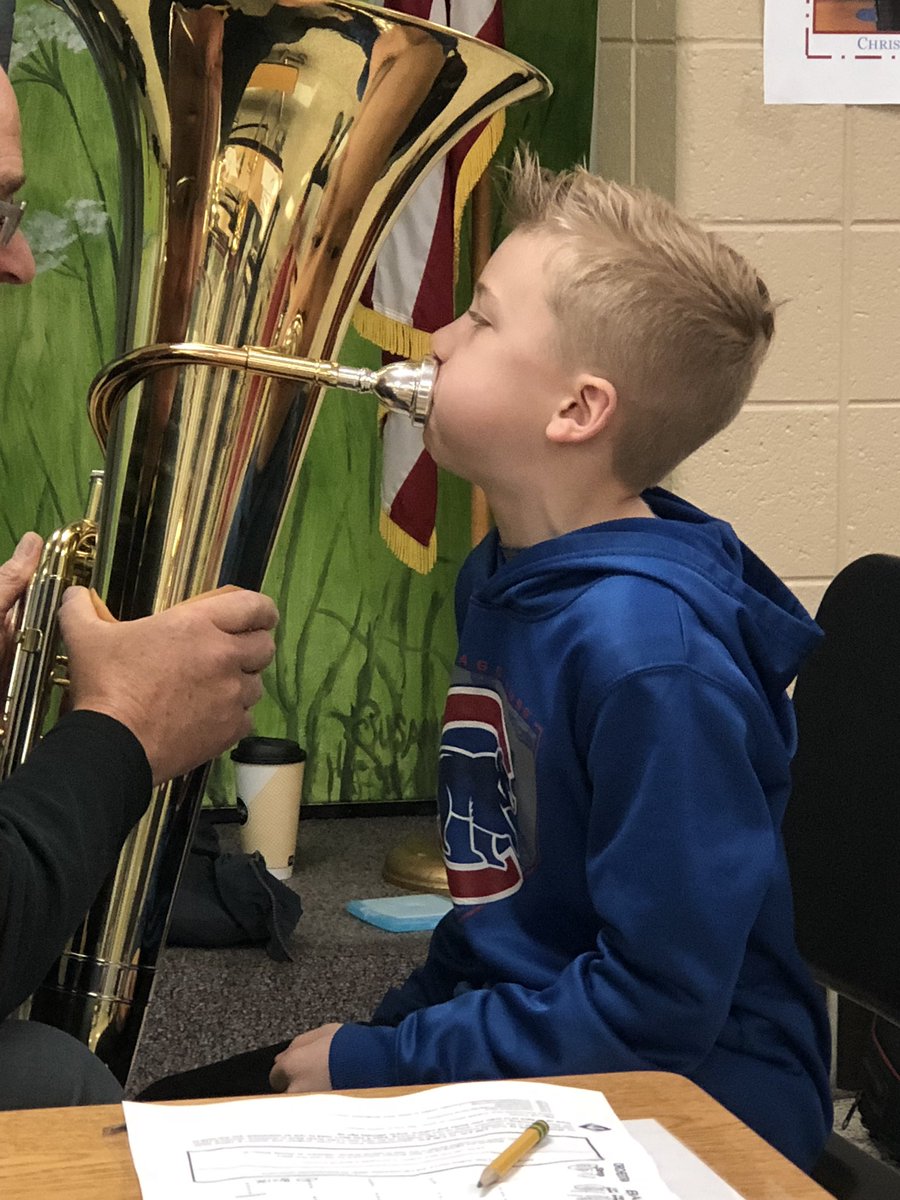 Chelsea_Tigers's tweet photo. Fourth graders are trying out band and orchestra instruments this week. We are excited for our future band and orchestra members! #ChelseaPride https://t.co/KQMk7u1ONd