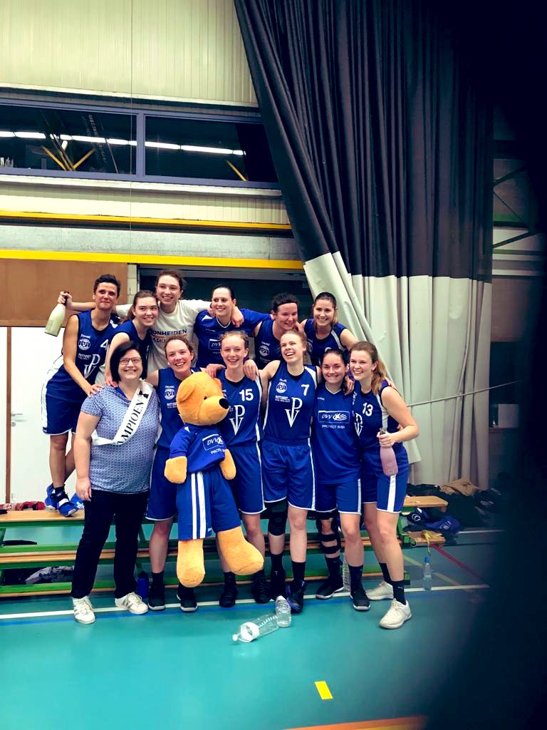CharlotteeQ's tweet photo. 🏆 TOPTEAM 🏆 https://t.co/ULkhWigu8j