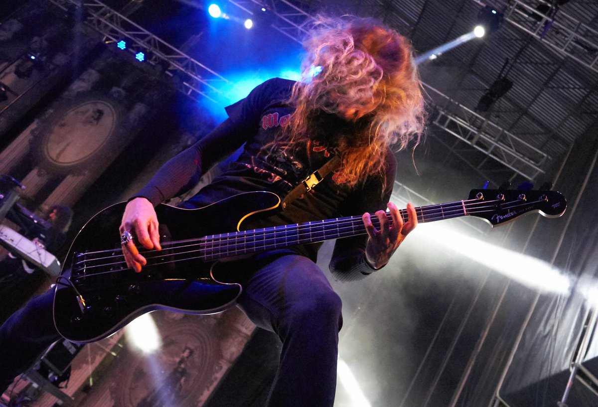 ¿Te perdiste a Stravaganzza el año pasado? Pues en el #ViñaRock2019 tienes otra oportunidad! 

Ya queda poco... #ViñaRock #Villarrobledo