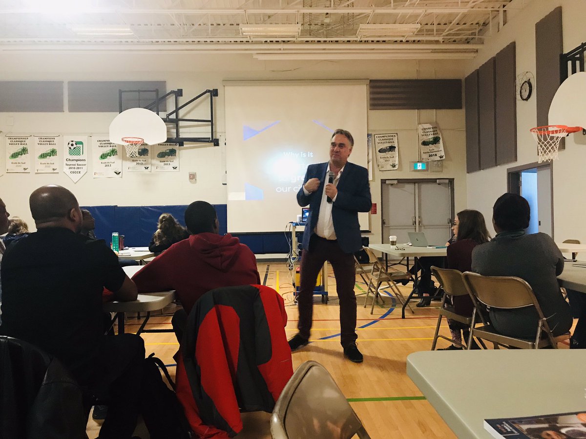 Journée pédagogique enrichissante en pensée critique en compagnie de <a href="/ggininewman/">Garfield Gini-Newman</a> et nos collègues de l’école Sainte-Bernadette. <a href="/ecolecatholique/">CECCE</a> <a href="/MarioAsselin1/">Mario Asselin</a> #penseecritique #transformationcecce