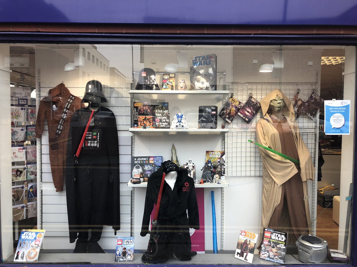 May the force be with you💫⭐️✨ #charity #charitymerchandising #leamingtonspa #crukshops #starwars