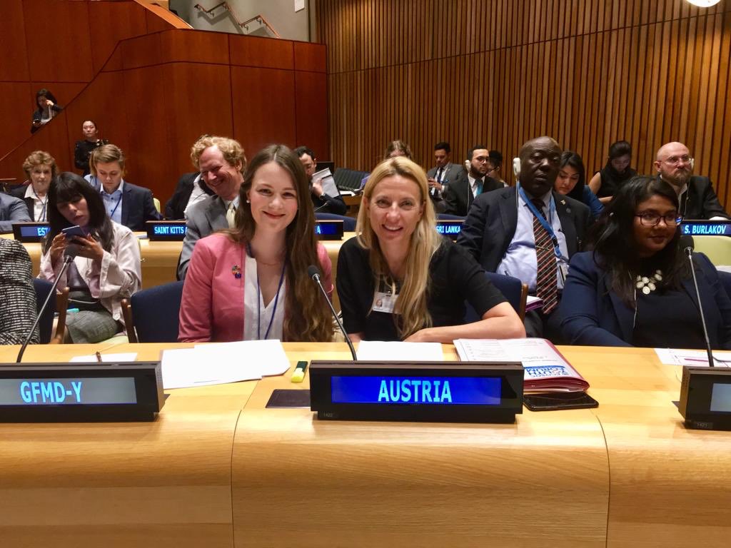 AustriaUN's tweet photo. Federal Minister Bogner-Strauß at #ECOSOCYouthForum highlights participation and empowerment of young people. Youth delegate @nataliedhaas stresses the need to take action, take responsibility and to empower youth.
#youth2030 #ecosoc2019 @UNYouthEnvoy https://t.co/7f78WQVxcU