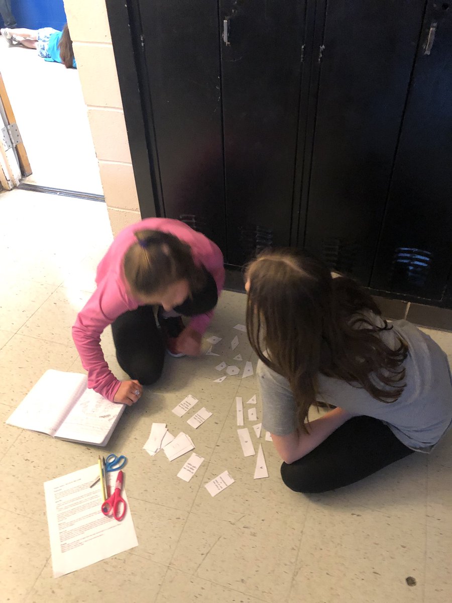 reedhcde's tweet photo. Polygon Capture to add some fun to our 2D Shape unit. I love hearing all their mathematical discussions involved in classify polygons. #HCDEMath #WeAreMustangs @mcconnellhcde https://t.co/ykgBQERtqo