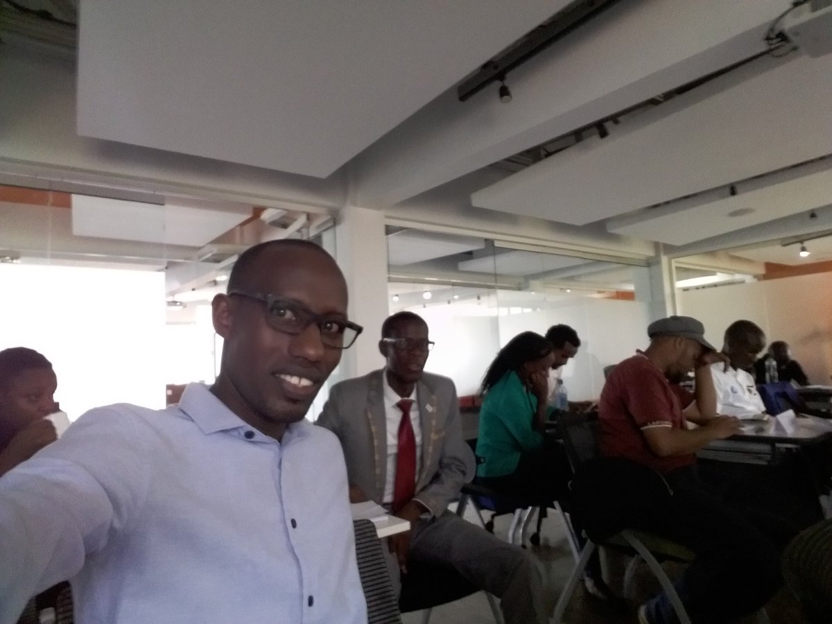 OderaLuke's tweet photo. Paint the beautiful picture of your country dont wait for media to your country by giving the negative side if your owesome #StandWithYourCountry #yalitransformation #mydayinyalirlcea @YALIAlumniKe @YALIRLCEA @USAID @Bonnie_Glick https://t.co/u2VQrXca1E