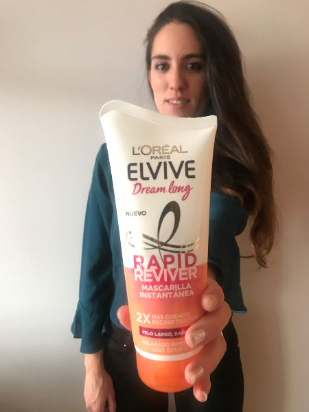 Llevo varios días probando la mascarilla #ElviveRapidRepair y me encanta! Pelo sedoso y con brillo en un segundo! Ideal para las que tenemos poco tiempo #RapidReviver #ViveConElvive #LorealParisEspaña @Loreal @loreal_es <a href="/youzzspain/">youzz España</a>