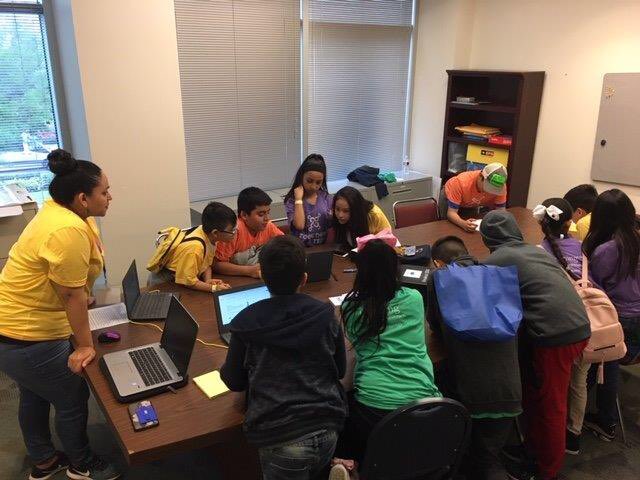 ScarboroughElem's tweet photo. Scarborough Scholars at @HoustonISD #TogetherWithTech @HISD_Inst_tech https://t.co/pK2Z0HdNNs