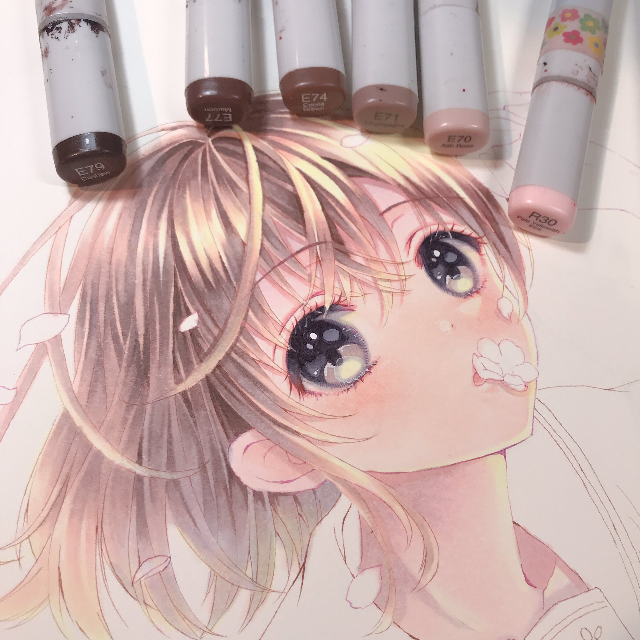 تويتر まりぽり 9 17発売 塗り絵でまなぶコピックイラスト على تويتر 髪も肌も目もいつもの塗りと違うからドキドキだったけど結構好きな感じになってよかった ほぼ完成 もう満足 笑 したけど完成まで頑張るよ Copic コピック T Co
