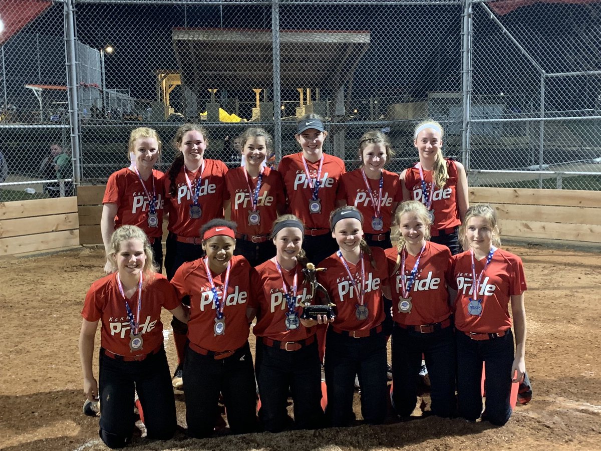 Coach_BigJim's tweet image. Congrats to KC Elite 04 girls for a strong showing this weekend with Kansas Pride! ⁦@KCElite⁩