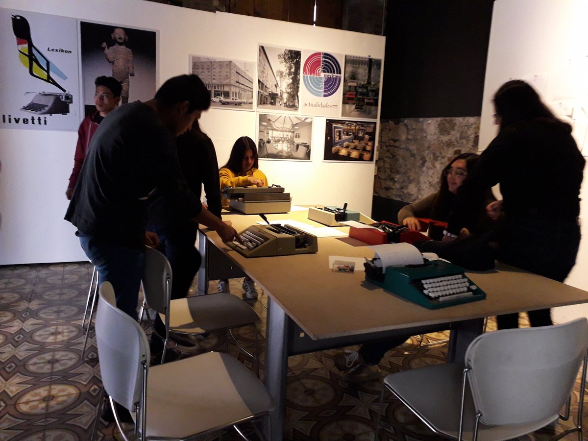 elmuitec's tweet photo. Alumnos del colegio cultural visitaron nuestras exposiciones #OlivettiMakes Y #PabellónNacionalEAAD
#EAAD #EAAD_SUR
@TECcampusPUE https://t.co/ZQGvgaATqL