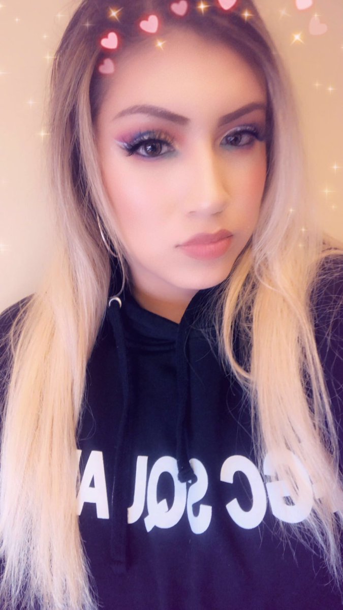 jjgladis's tweet photo. #gcsquad #gcvibes โฅ๏ธ lippie is 1995 hydramatte ๐ฅฐ๐๐๐ป๐คฉ #gcmerch @HYIMJEN @GerardCosmetics https://t.co/KGrCHW4B1P