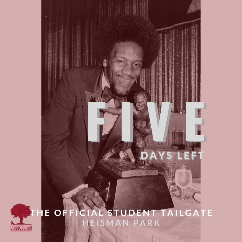ouclassof2019's tweet photo. Can’t believe there’s only five days until our event! We will have free food, a raffle and so much more! We hope to see you there, Class of 2019! https://t.co/6OETPObGxd