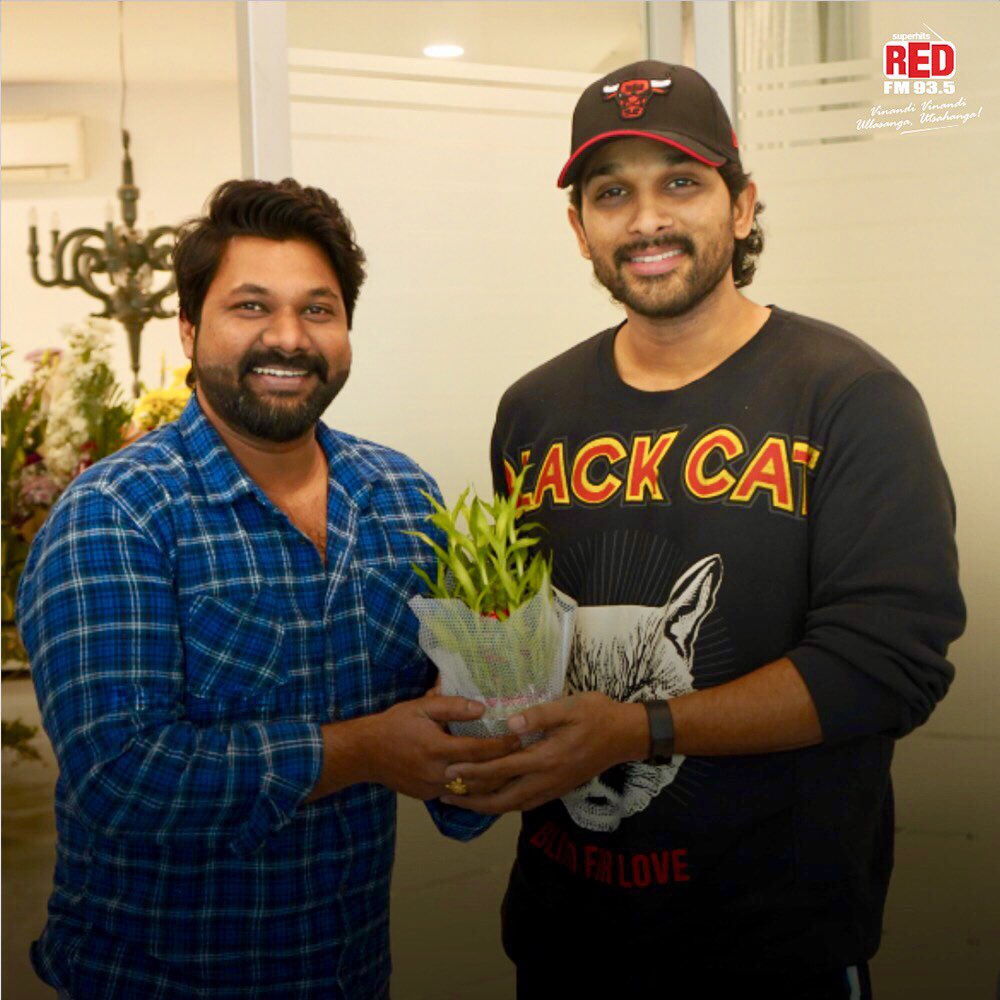 Wished Our Stylist Star Allu Arjun On His Birthday Today.!! 

Happy Birthday bro  